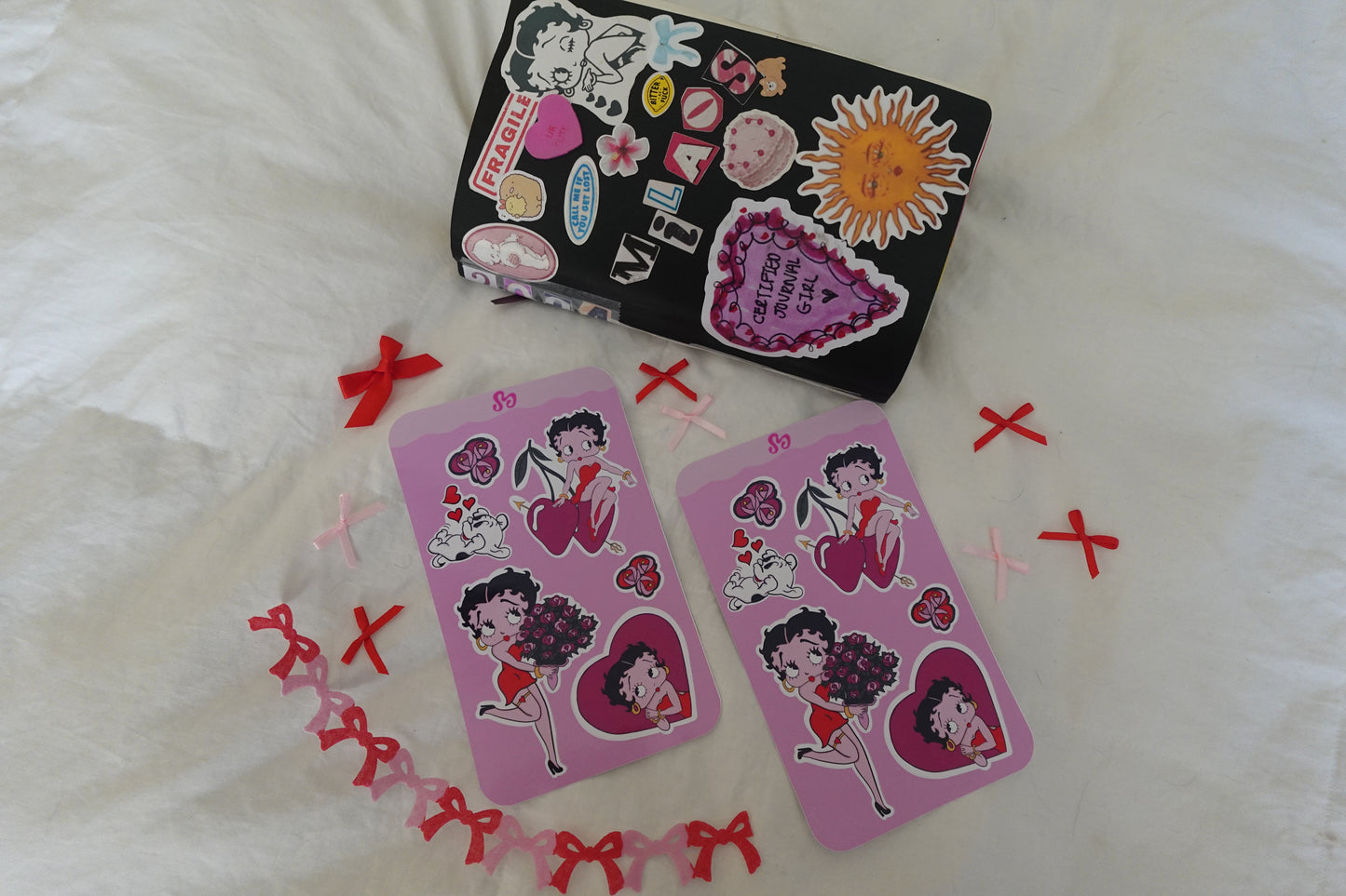 Love Betty Sticker sheet