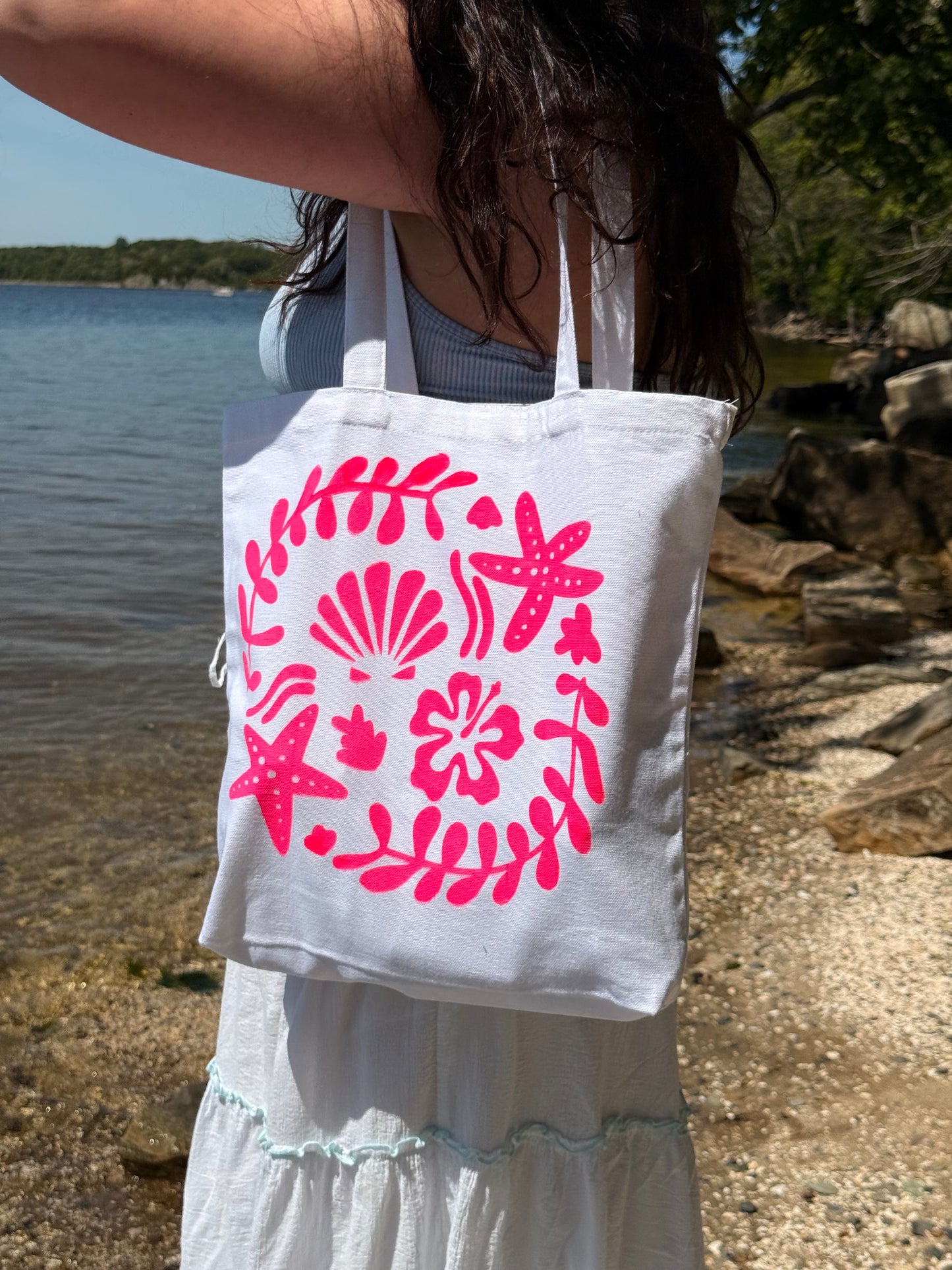 Seashell Dreams Tote Bag 🐚