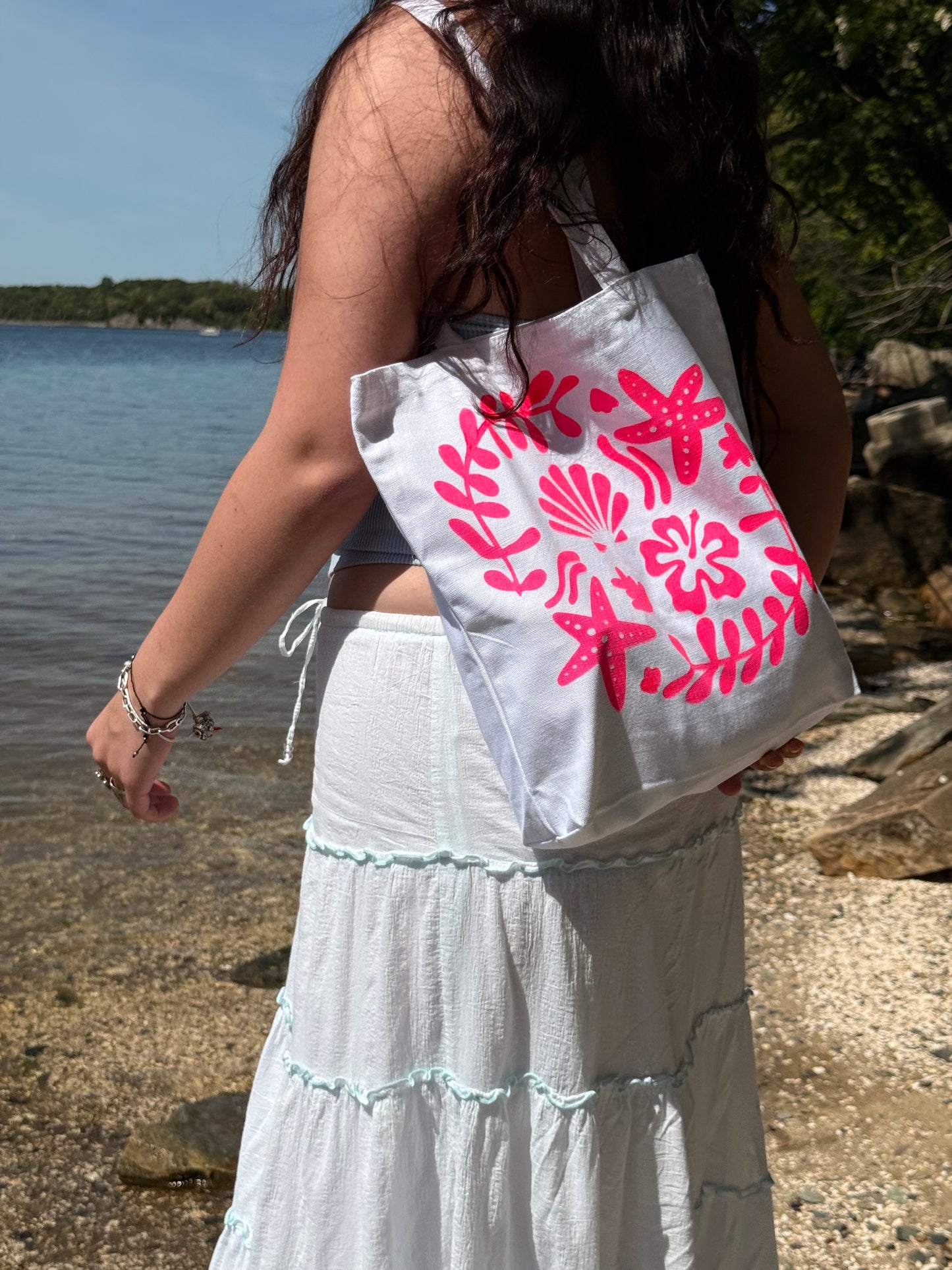 Seashell Dreams Tote Bag 🐚