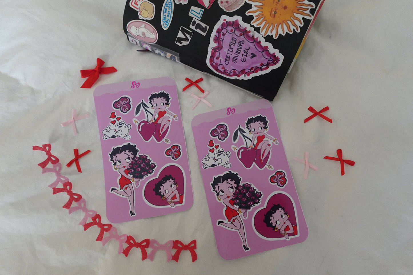 Love Betty Sticker sheet