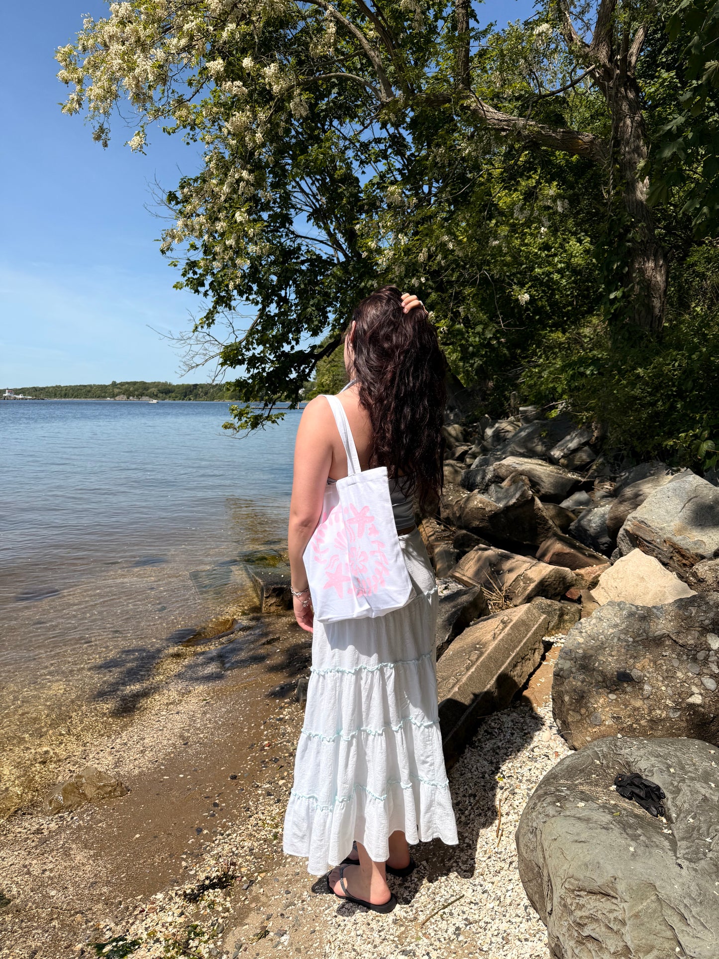 Seashell Dreams Tote Bag 🐚