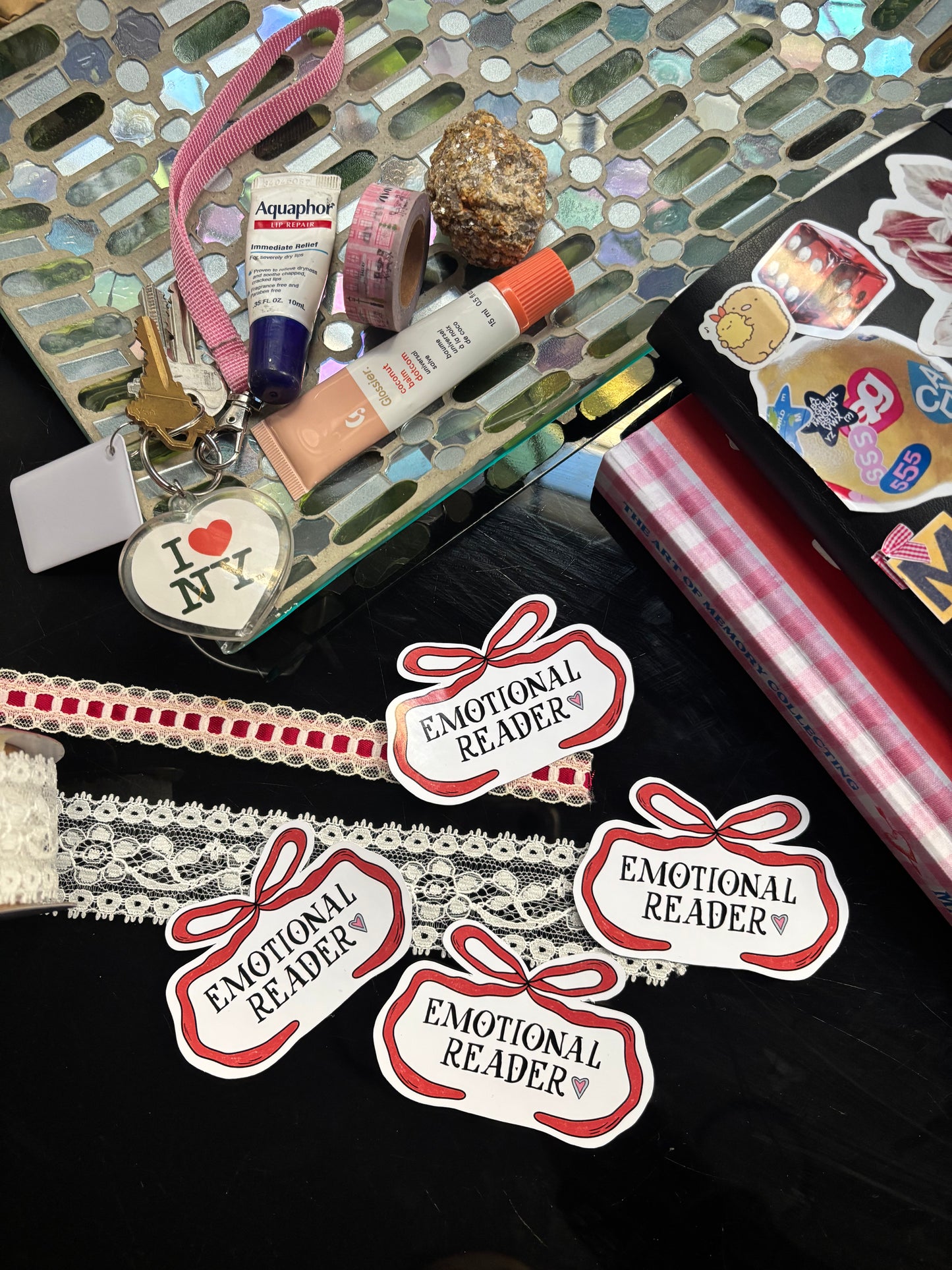 Emotional reader sticker