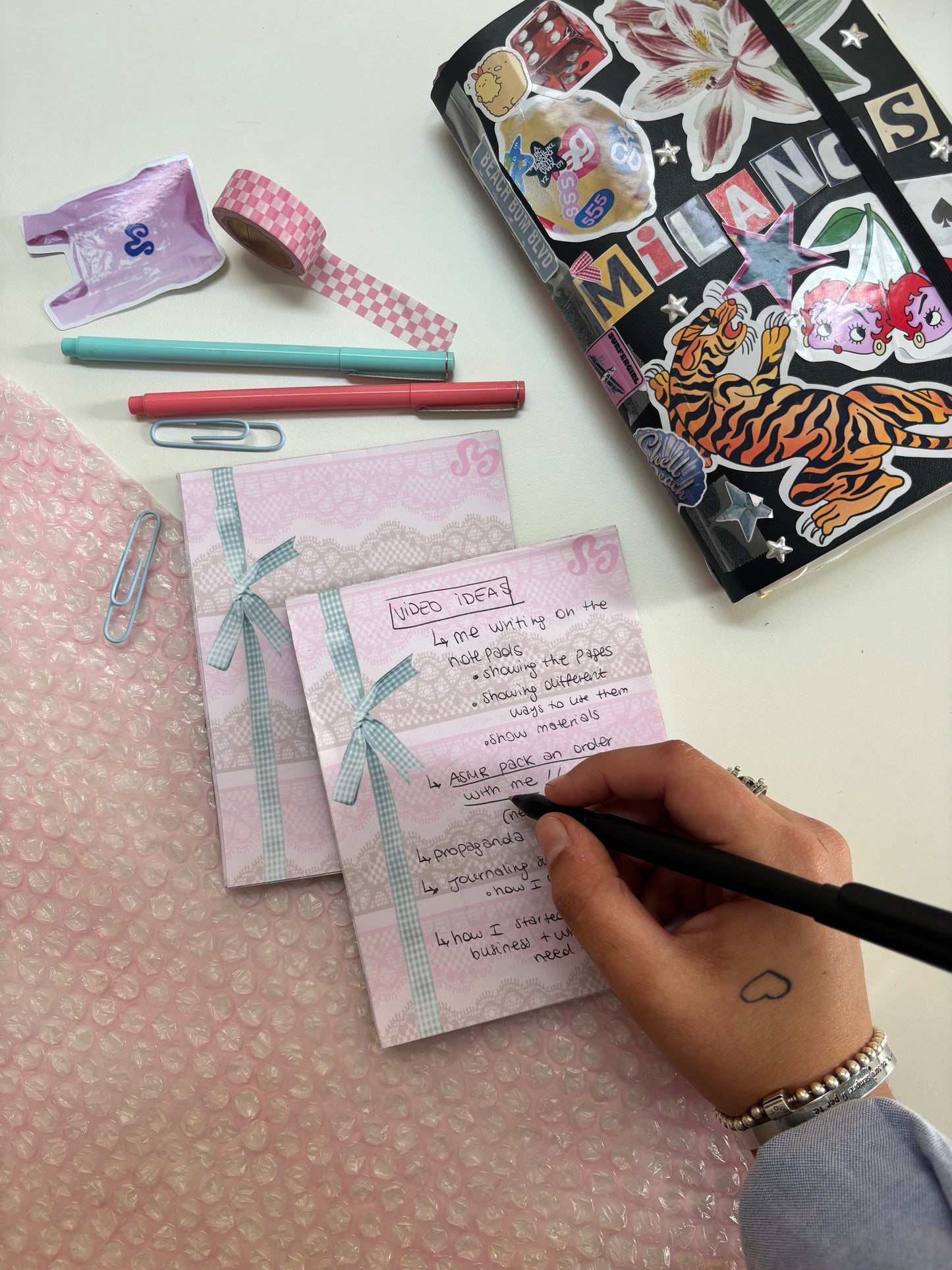 Lace Bow Notepad