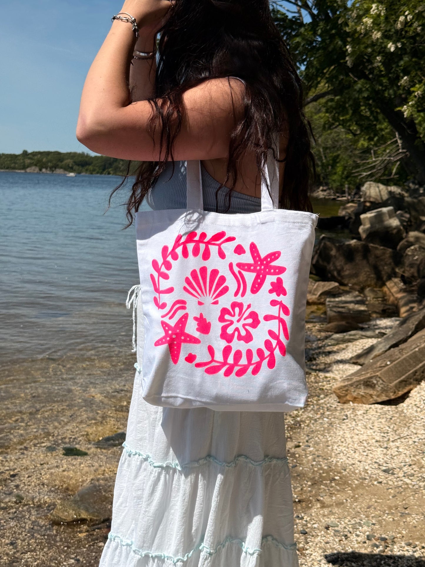 Seashell Dreams Tote Bag 🐚