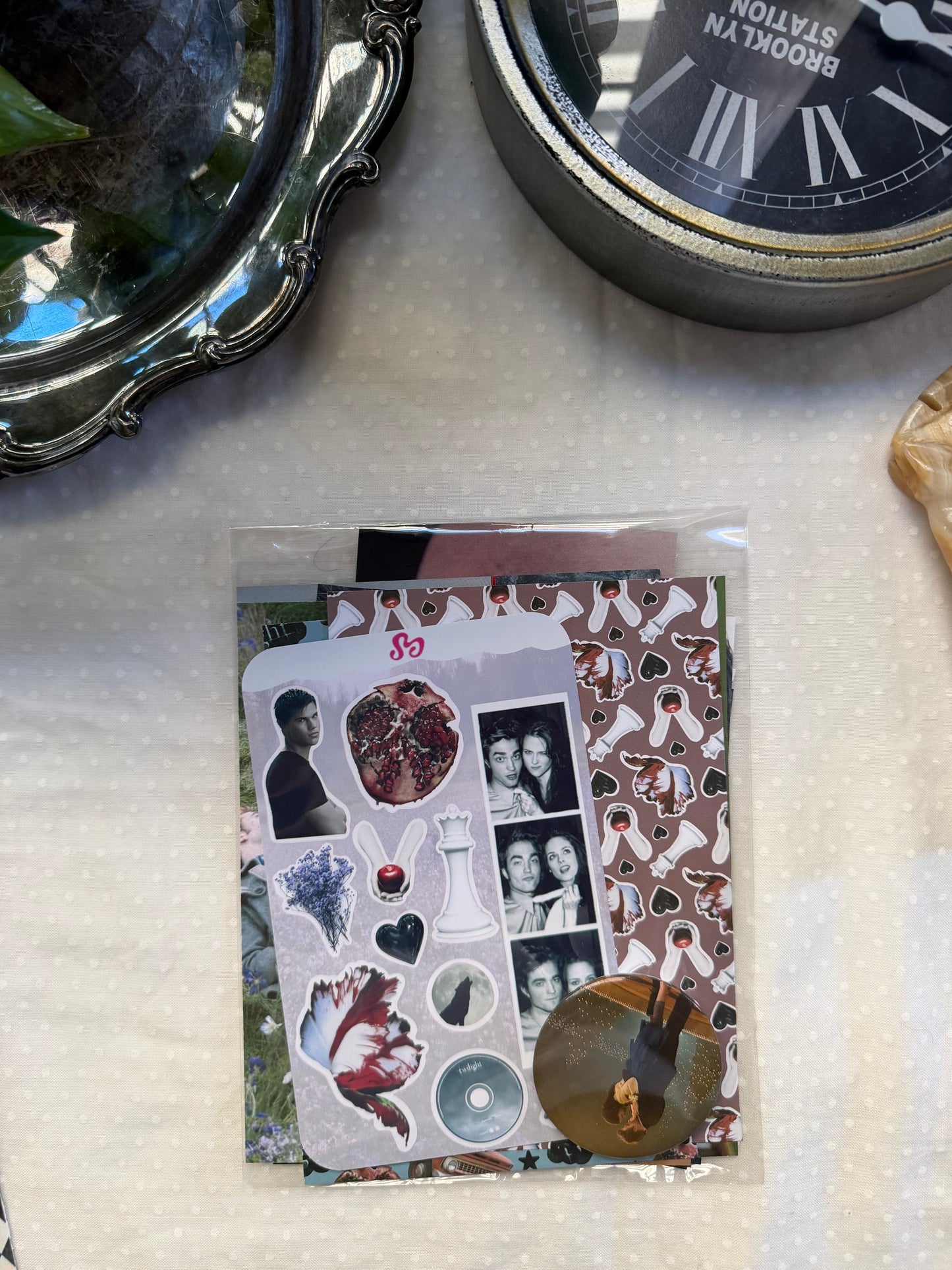 Twilight LIMITED EDITION scrap pack