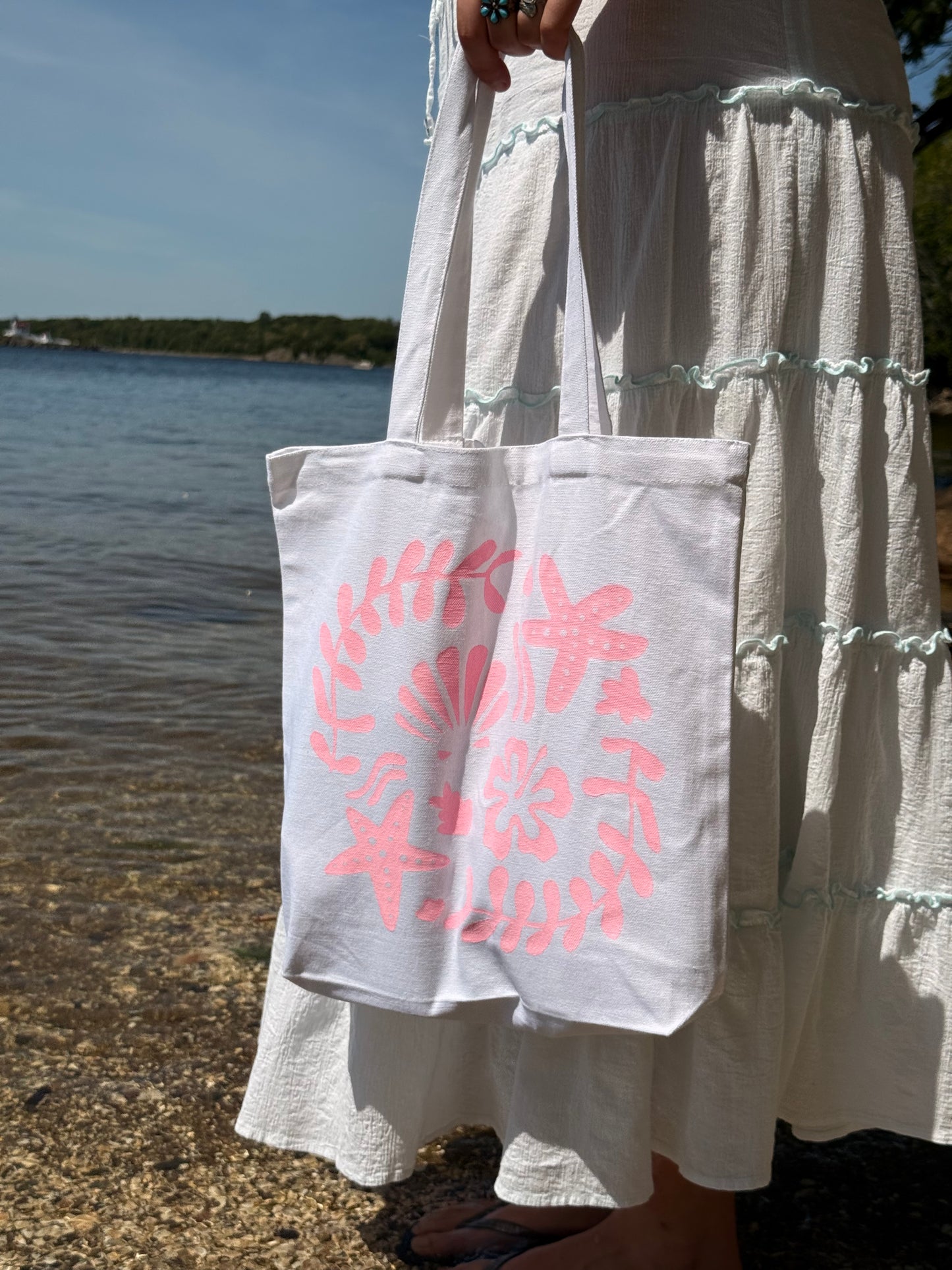 Seashell Dreams Tote Bag 🐚