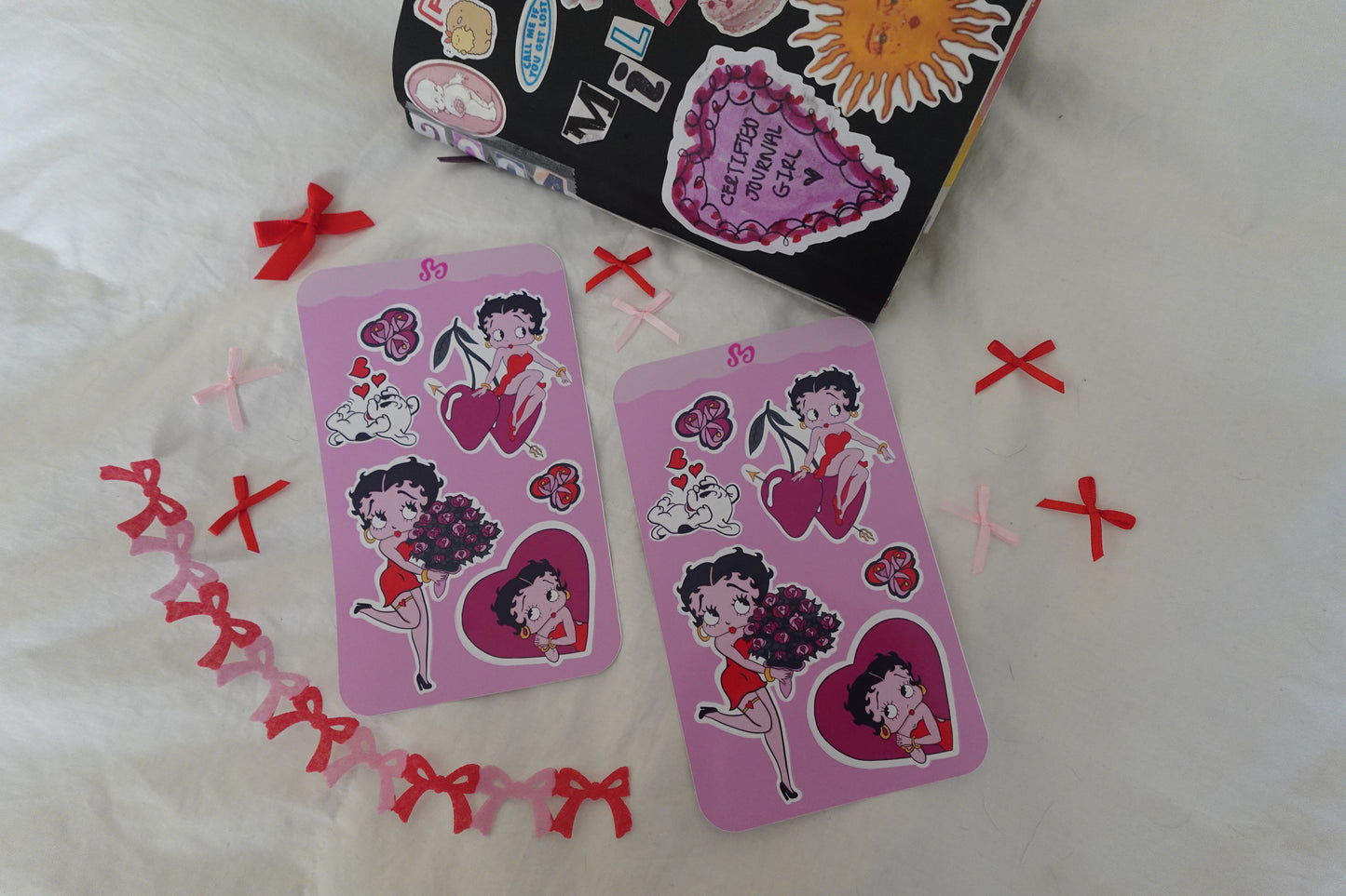 Love Betty Sticker sheet