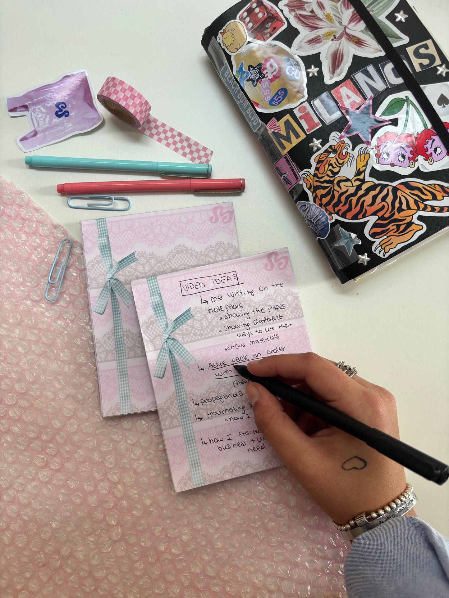Lace Bow Notepad